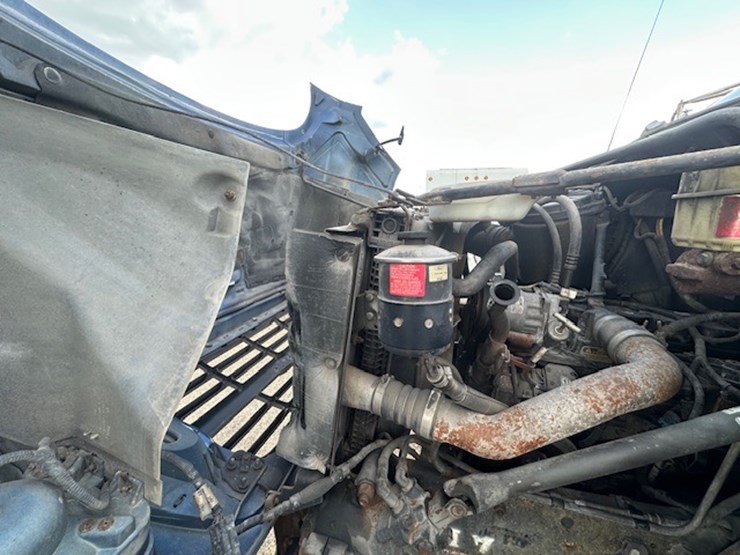 2000-ford-f650-image-59