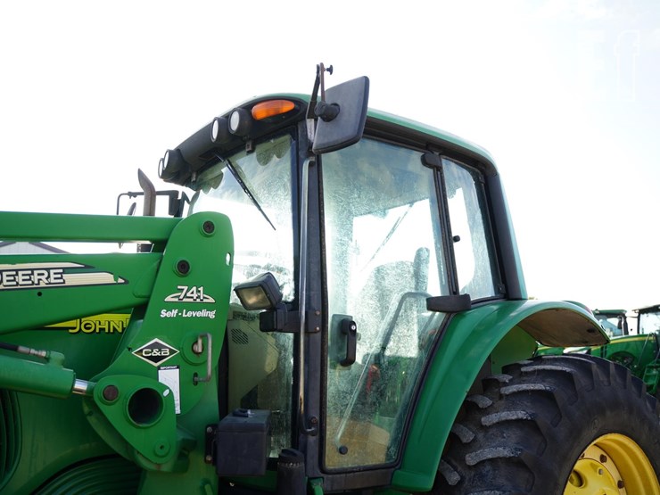 2002-john-deere-7420-image-10