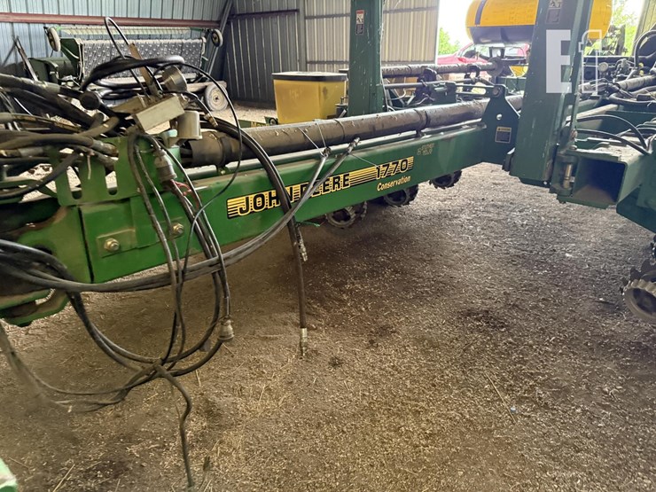 1997-john-deere-1770-image-7
