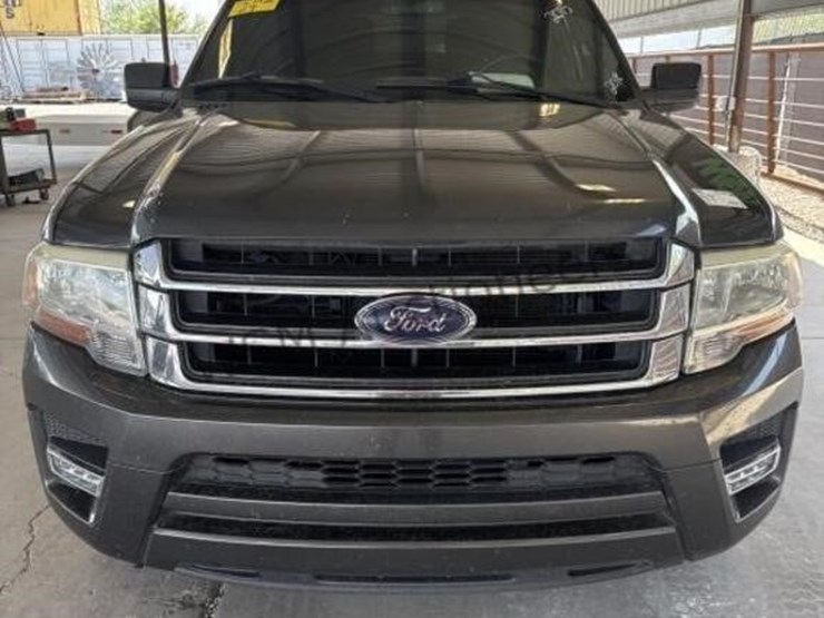 2015-ford-expedition-image-3