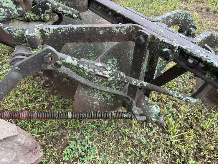 case-10-disc-plow-image-11