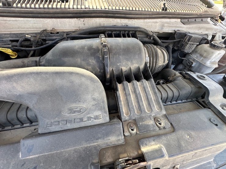 2007-ford-e350-image-56