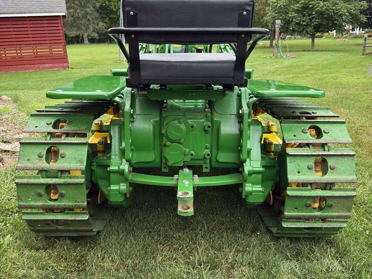 john-deere-420c-image-3