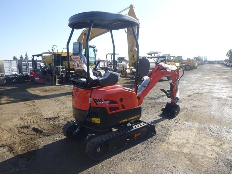 2025-tpm-20k-hydraulic-excavator-image-3