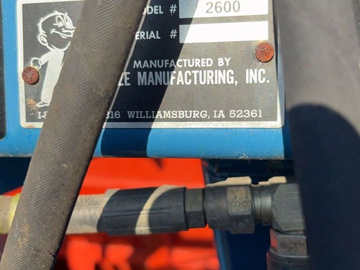 kinze-2600-image-28