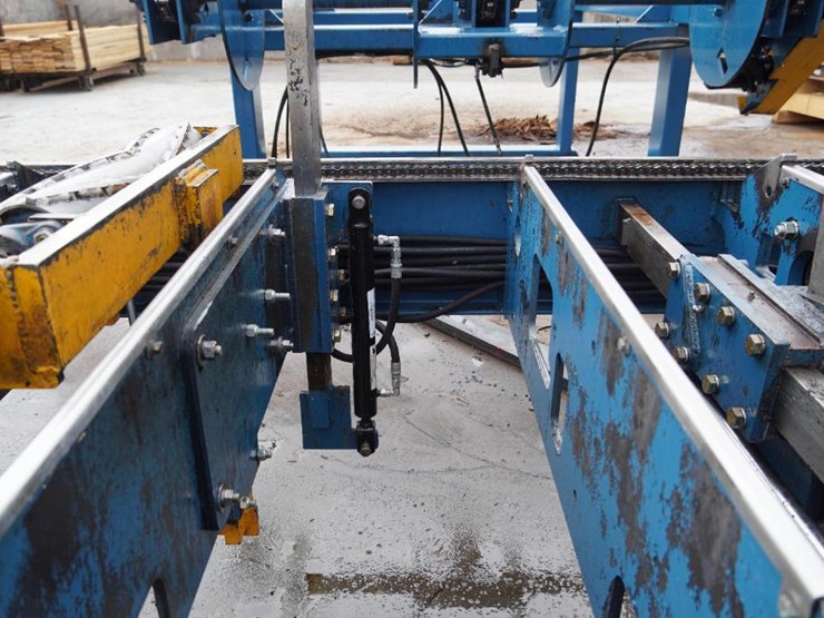 #210-•-2022-baker-3667dd-bandsaw-image-75