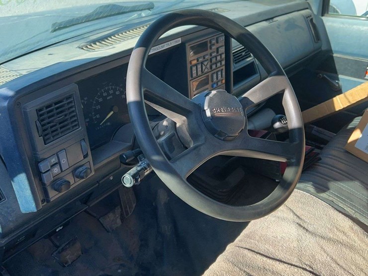 1994-chevrolet-3500-image-13