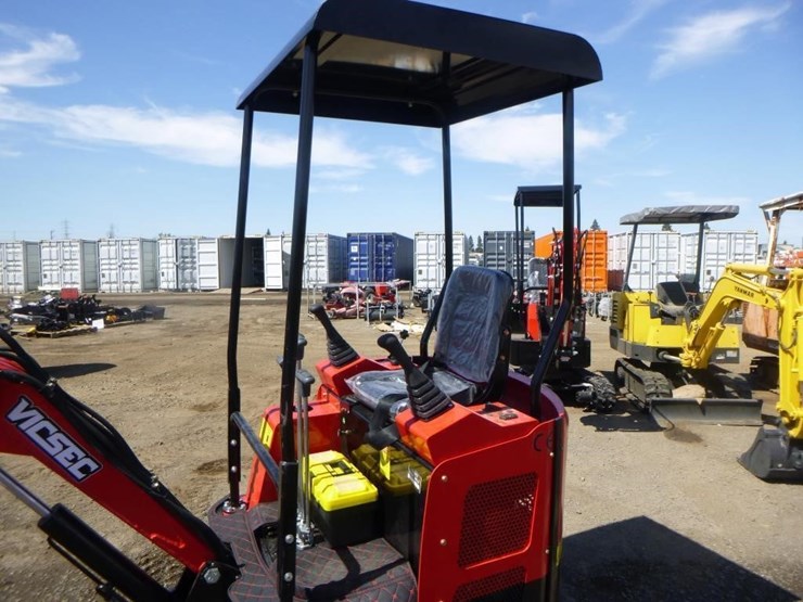 2025-vicsec-vc15-hydraulic-excavator-image-18