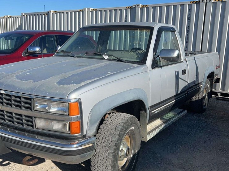 1990-chevrolet-2500-image-2