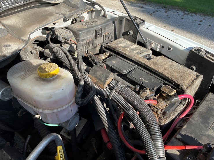 2018-dodge-ram-3500-image-41