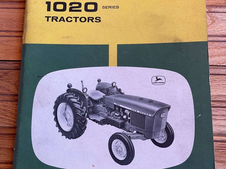 john-deere-1020-tractor-operator's-manual-image-1