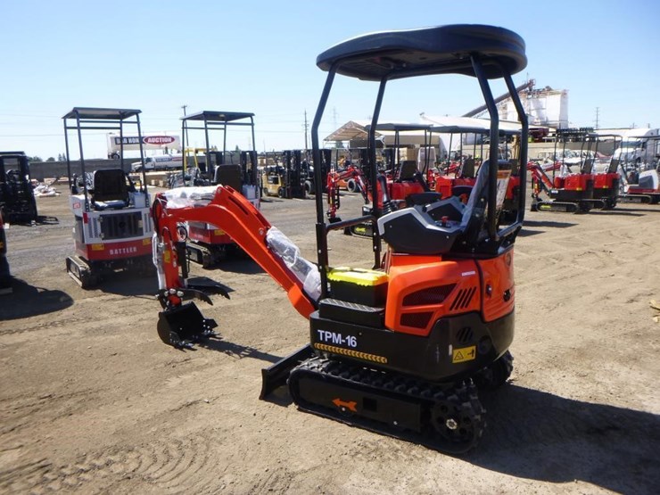 2025-tpm-16-hydraulic-excavator-image-4