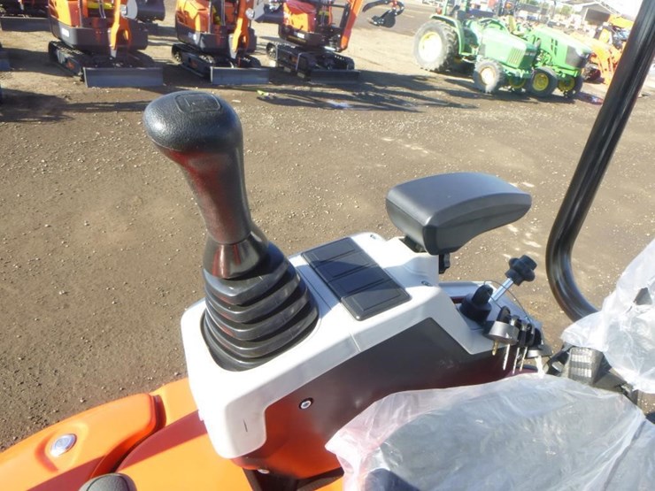 2025-tpm-20k-hydraulic-excavator-image-23
