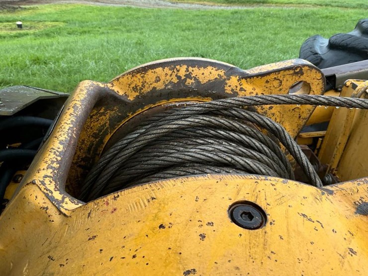 2003-deere-648g-image-59