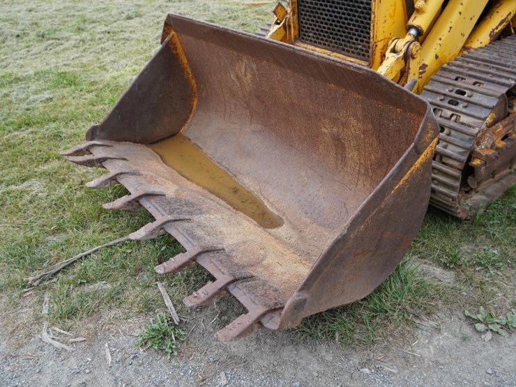 deere-350b-image-9