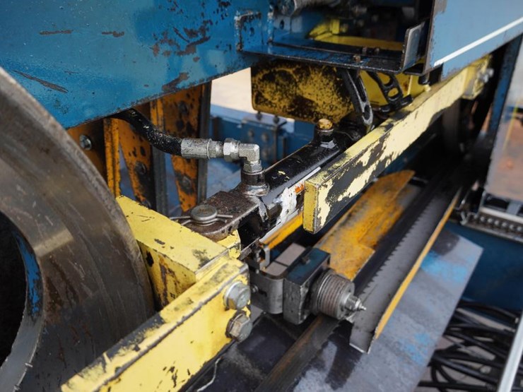 #210-•-2022-baker-3667dd-bandsaw-image-54