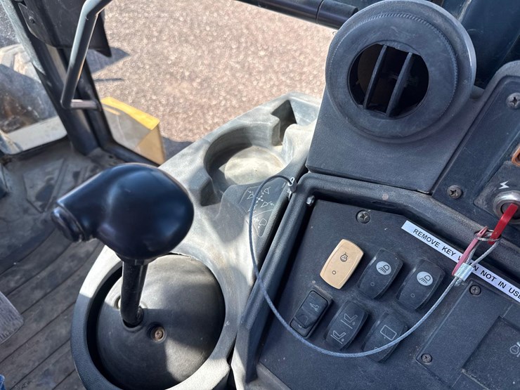 deere-310sj-image-25