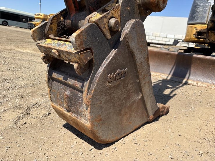 deere-35d-image-13