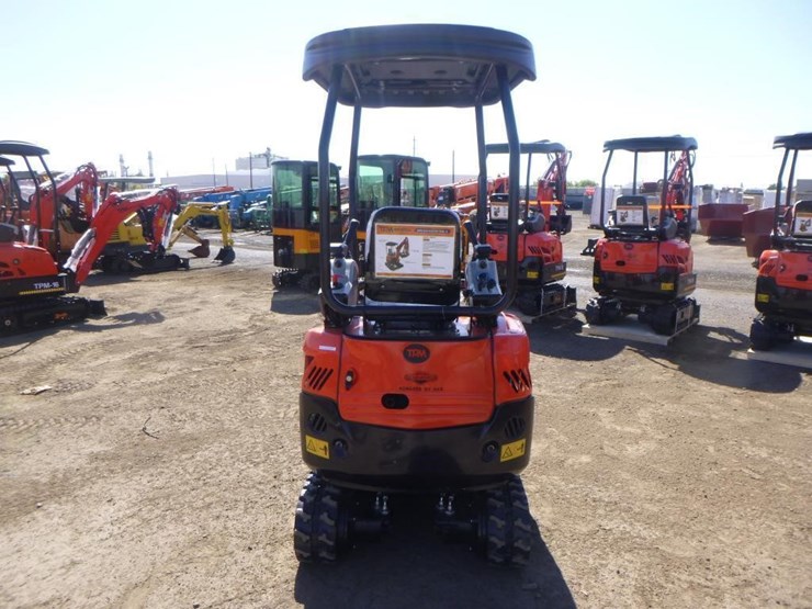 2025-tpm-16-hydraulic-excavator-image-8