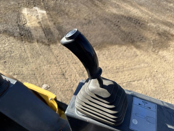 2020-bomag-bw124pdh-image-23