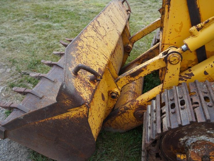deere-350b-image-10