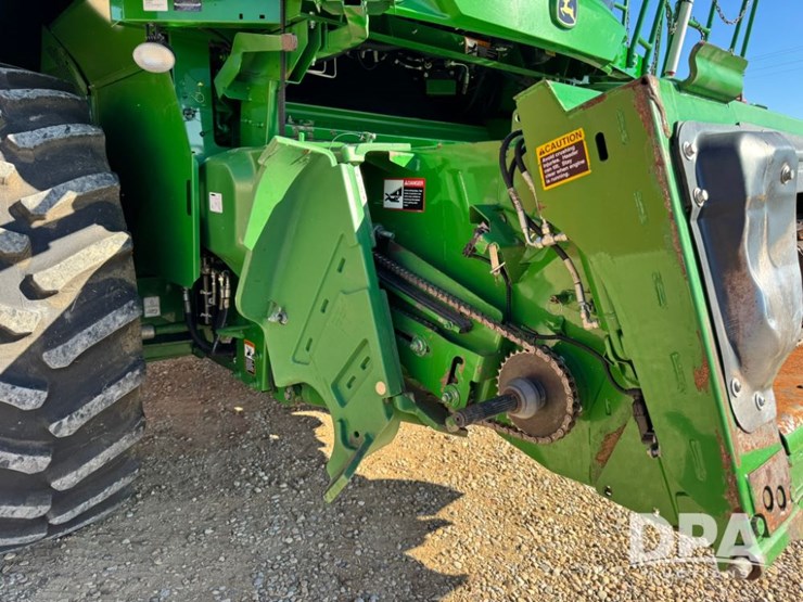 2016-john-deere-s690-image-11