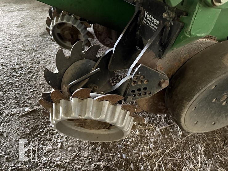 1997-john-deere-1770-image-12
