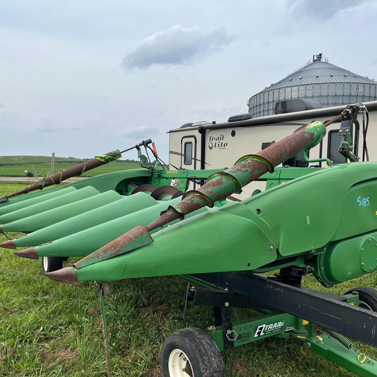 JOHN DEERE 606C