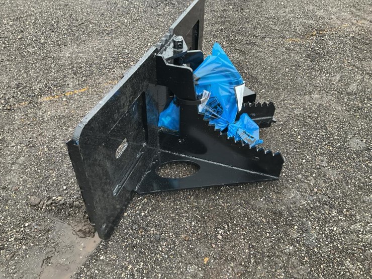 #606-•-skid-steer-tree-puller-image-3