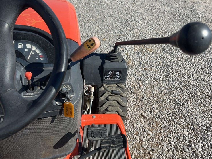 kubota-bx2660-image-11