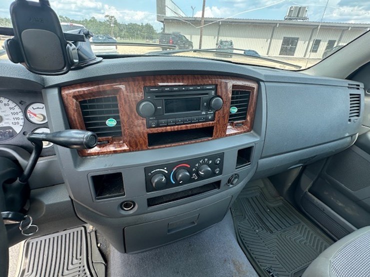 2006-dodge-ram-1500-image-46