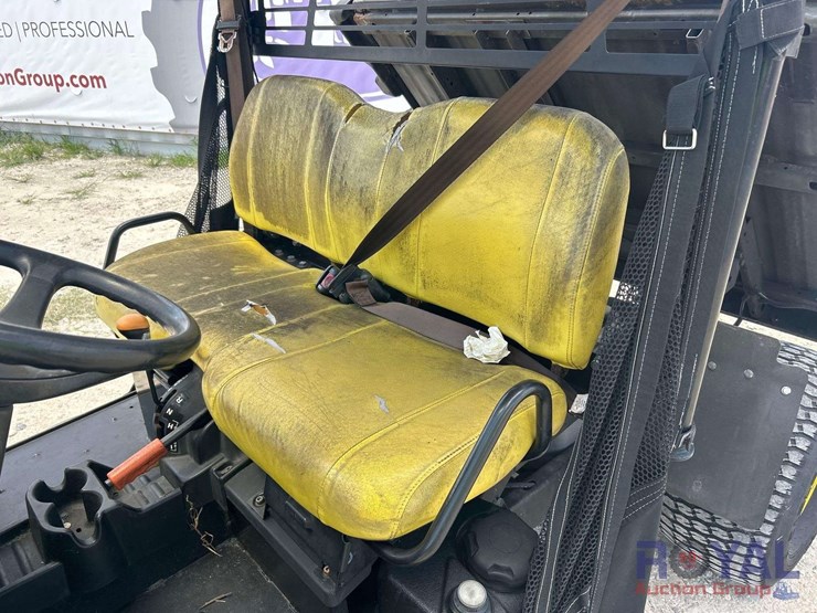 john-deere-gator-image-12