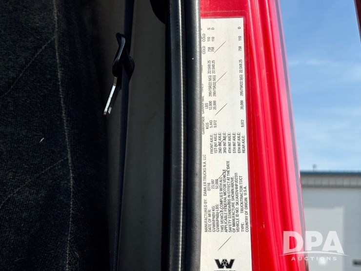 2017-western-star-w4700sb-day-cab-truck-(gp11326,-unit-81)-image-110