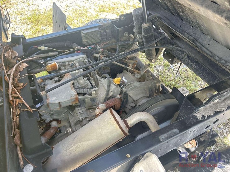 john-deere-gator-image-7