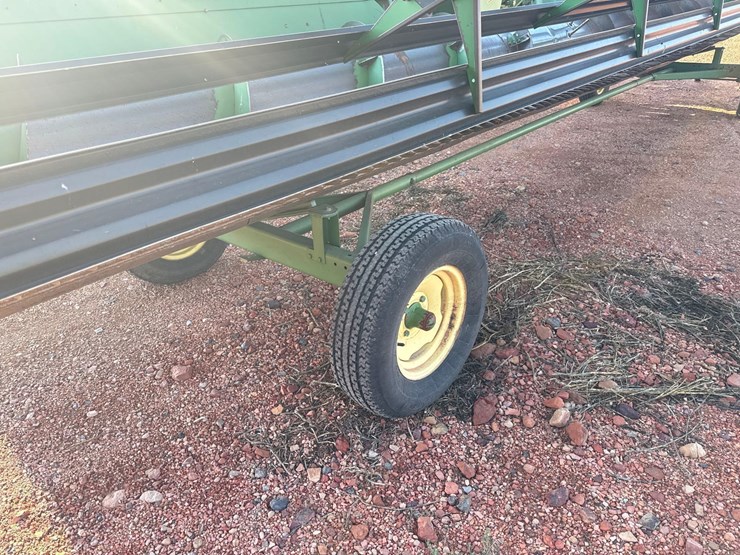john-deere-924-image-8