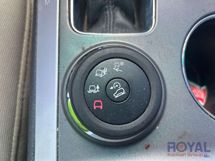 2013-ford-explorer-image-19