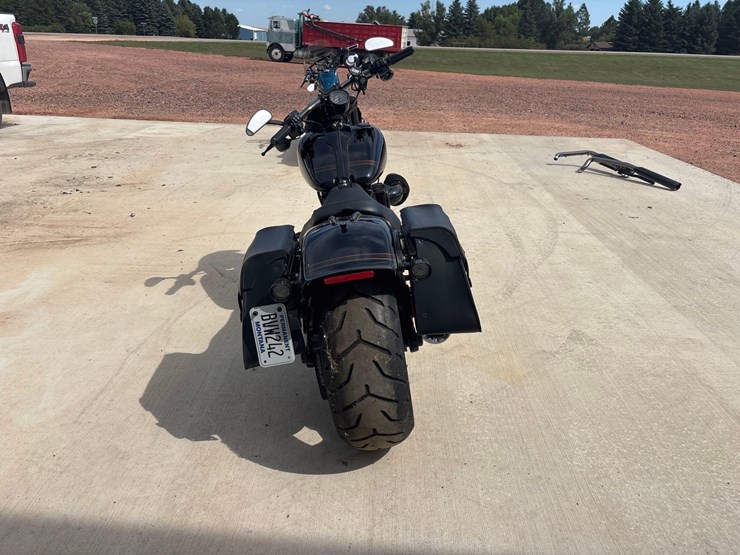 2016-harley-davidson-110-fxse-motorcycle-image-6
