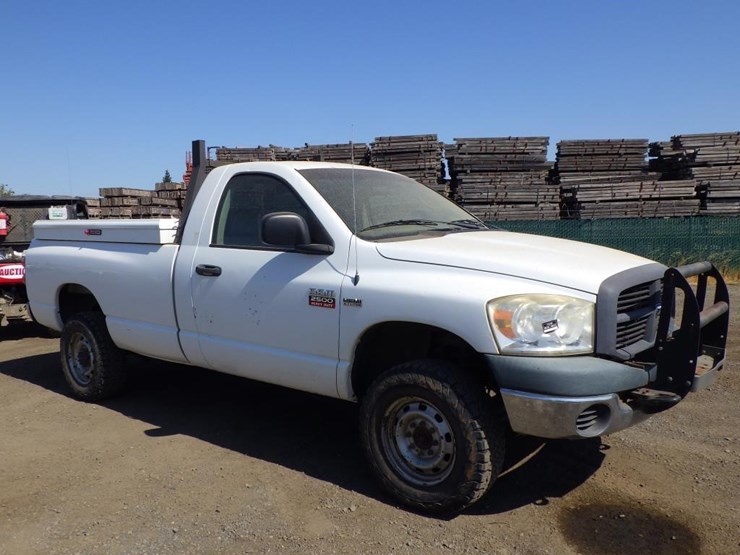 2007-dodge-ram-2500-image-2