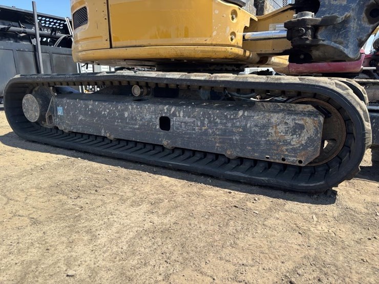 2016-deere-50g-image-25