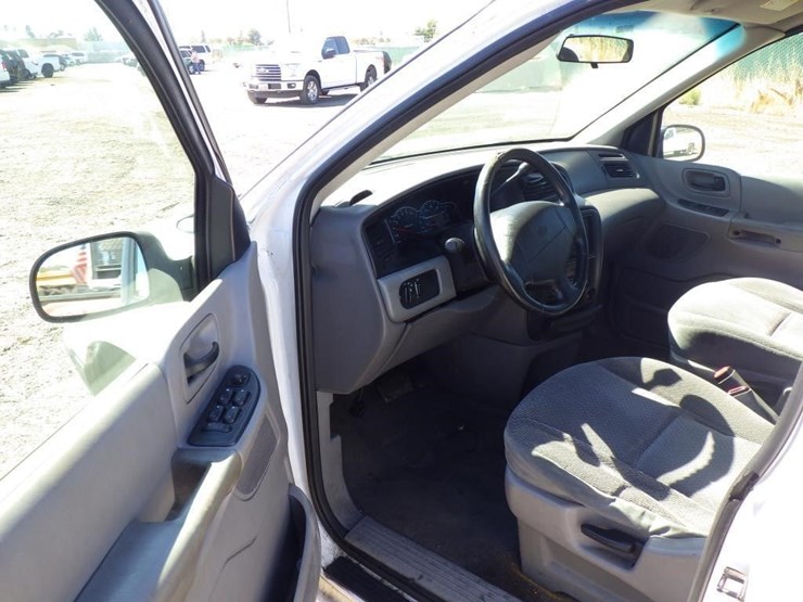 2000-ford-windstar-image-5