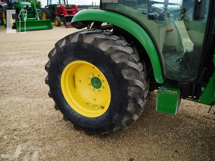 john-deere-4044r-image-22
