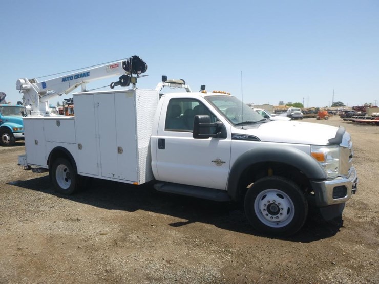 2015-ford-f550-image-2