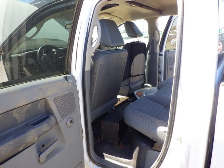 2007-dodge-ram-1500-image-8