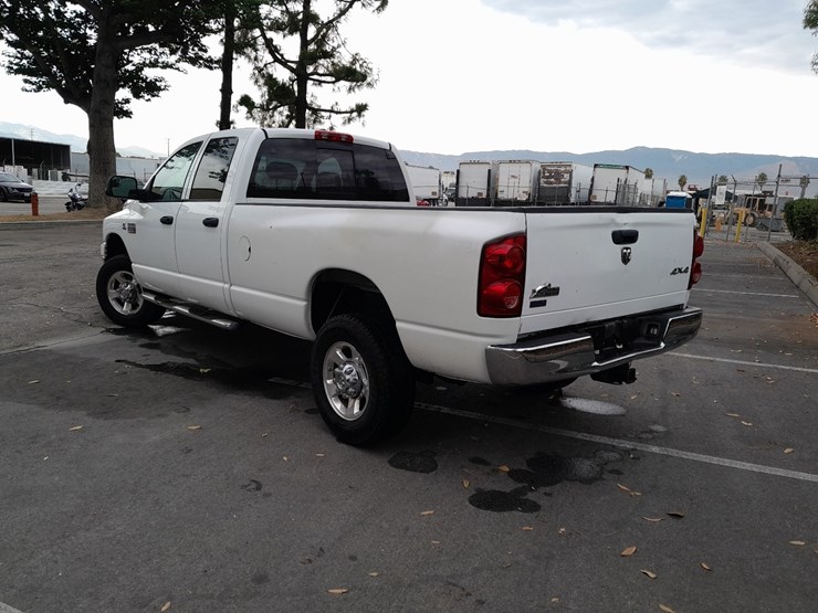 2008-dodge-ram-2500hd-image-4