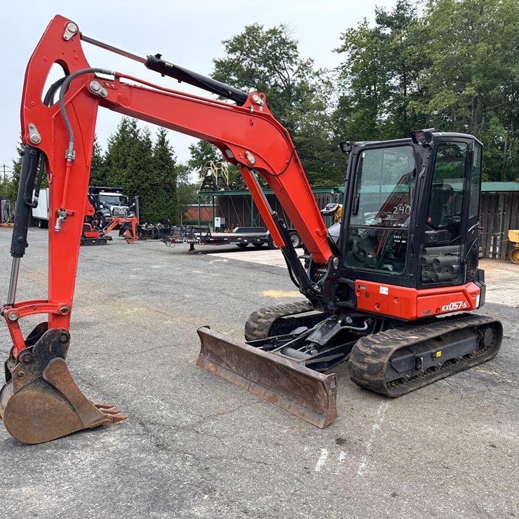 2021 KUBOTA KX057-5