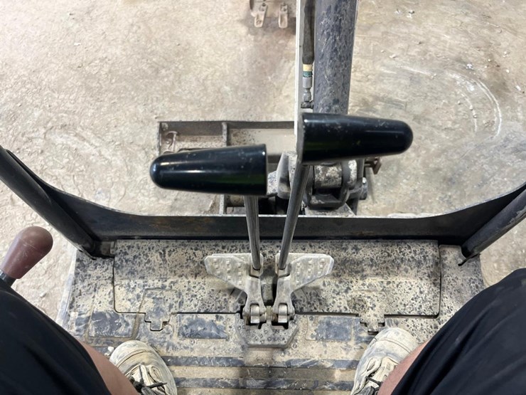 2016-bobcat-e20-image-28