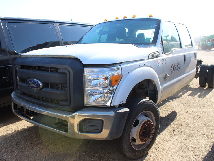 2015-ford-f550-image-1