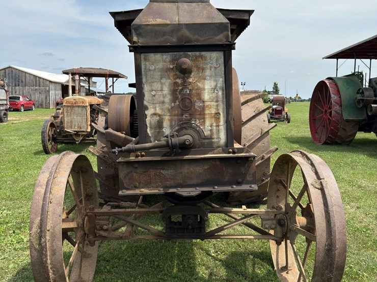 rumely-20-40-model-g-image-2