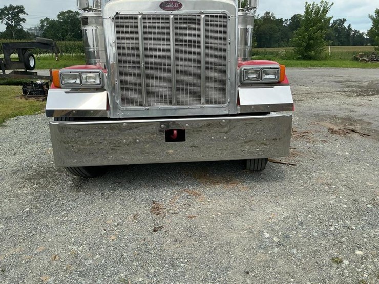 #502-•-2004-peterbilt-truck-image-11