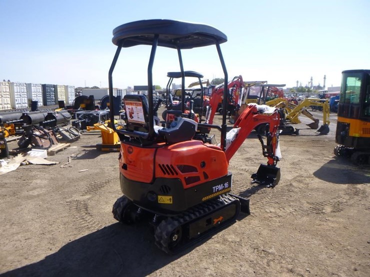 2025-tpm-16-hydraulic-excavator-image-3